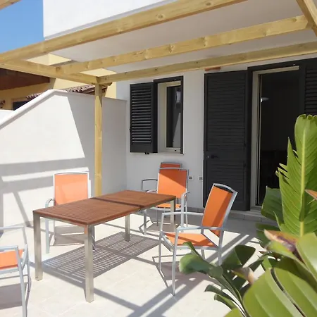 Acton - Verso Sud * Torre San Giovanni Ugento