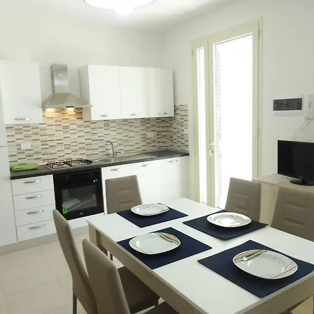 Daire Acton - Verso Sud *